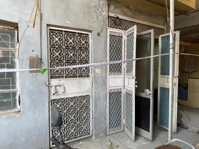1.5 BHK Apartment in Mayur Vihar Phase 3 for resale New Delhi. The reference number is 15976656