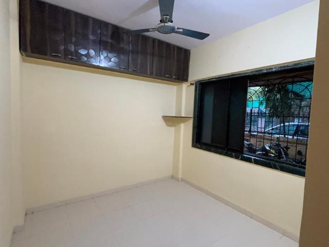 1.5 BHK Apartment in Mira Road East for rent Mira Bhayandar. The reference number is 20754737