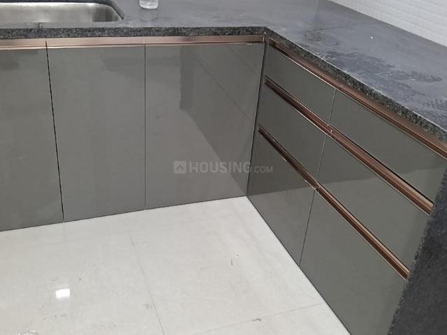 1.5 BHK Apartment in Mulund West for rent Mumbai. The reference number is 21059914
