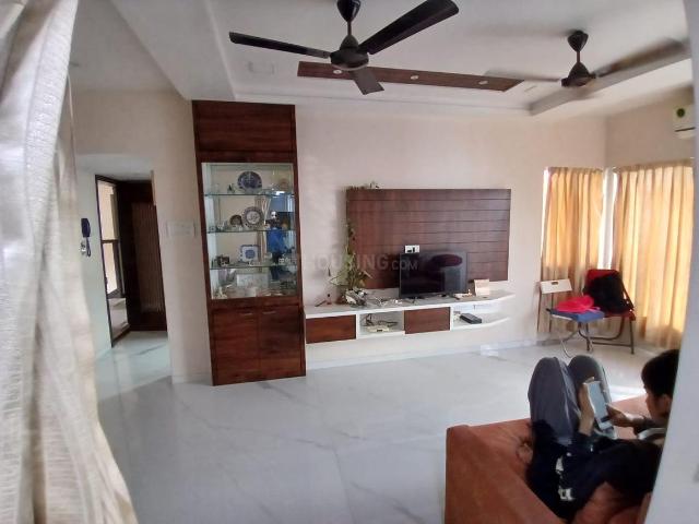 1.5 BHK Apartment in Nagpada for rent Mumbai. The reference number is 20511628