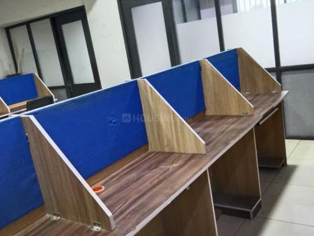 1.5 BHK Apartment in Navrangpura for rent Ahmedabad. The reference number is 20793020
