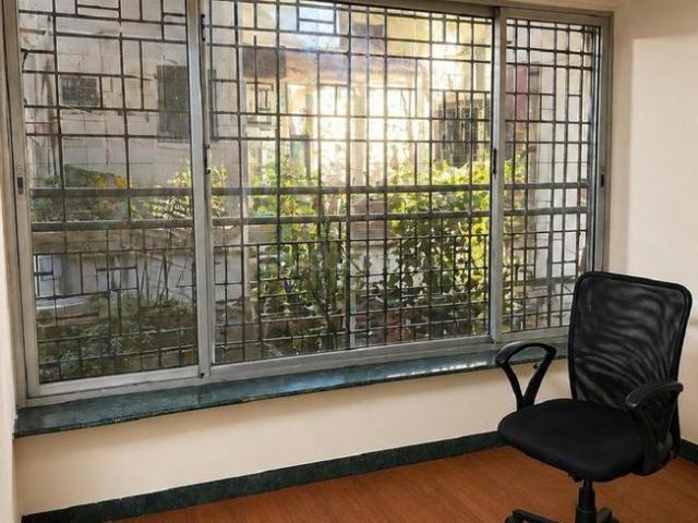 1.5 BHK Apartment in Santacruz West for rent Mumbai. The reference number is 21023707