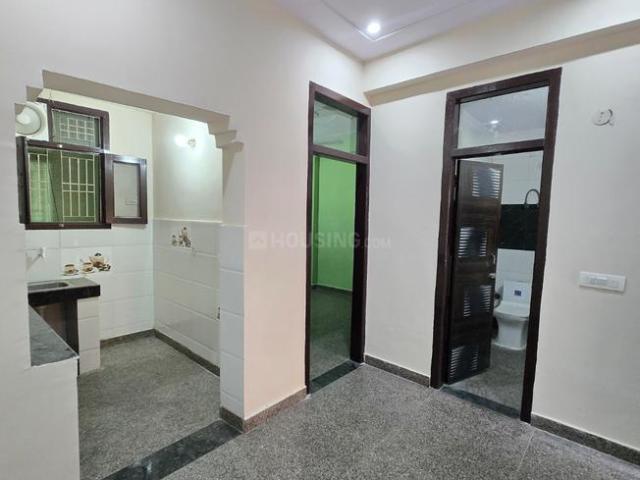 1.5 BHK Apartment in Sector 70 for rent Noida. The reference number is 20631262
