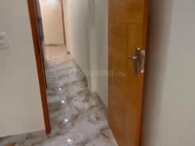 1.5 BHK Independent Builder Floor in Krishna Nagar for rent New Delhi. The reference number is 21027249