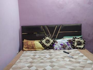 1.5 BHK Independent Builder Floor in Jhilmil Colony for resale New Delhi. The reference number is 18084892