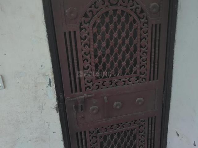 1.5 BHK Independent Builder Floor in Mayur Vihar Phase 3 for resale New Delhi. The reference number is 21096088