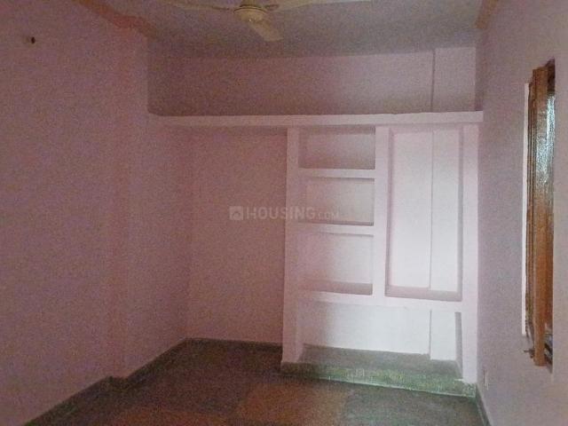 1.5 BHK Independent Builder Floor in Sector 12 for rent Noida. The reference number is 21241392