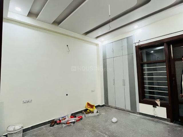 1.5 BHK Independent Builder Floor in Sector 65 for rent Faridabad. The reference number is 18868401