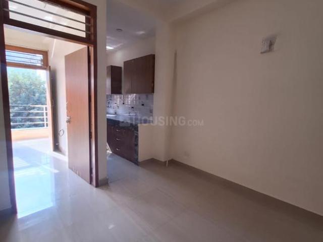 1.5 BHK Independent Builder Floor in Palam Vihar for rent Gurgaon. The reference number is 19114027