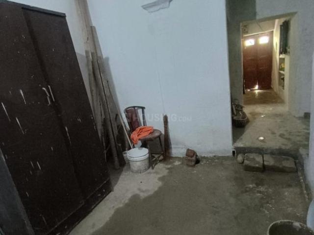 1.5 BHK Independent Builder Floor in Railwayganj Colony for rent Varanasi. The reference number is 20968386