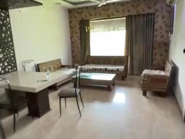 1.5 BHK Independent Builder Floor in Rajinder Nagar for rent New Delhi. The reference number is 17682426