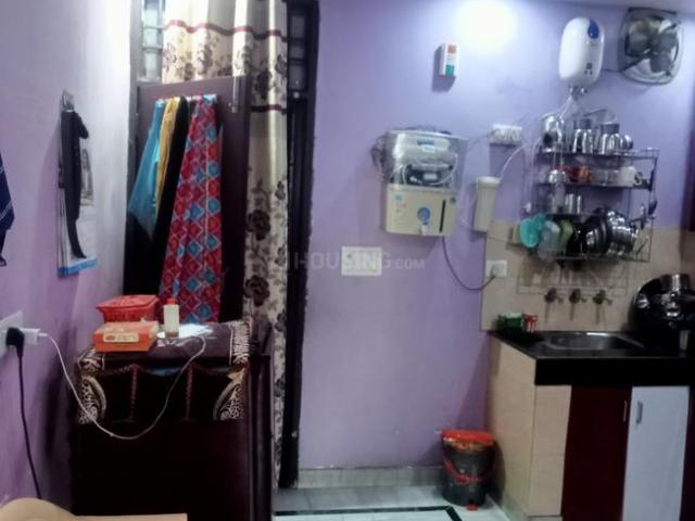 1.5 BHK Independent Builder Floor in West Sagarpur for resale New Delhi. The reference number is 20088739