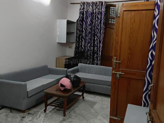 1.5 BHK Independent Builder Floor in Vasundhara for rent Ghaziabad. The reference number is 21067575