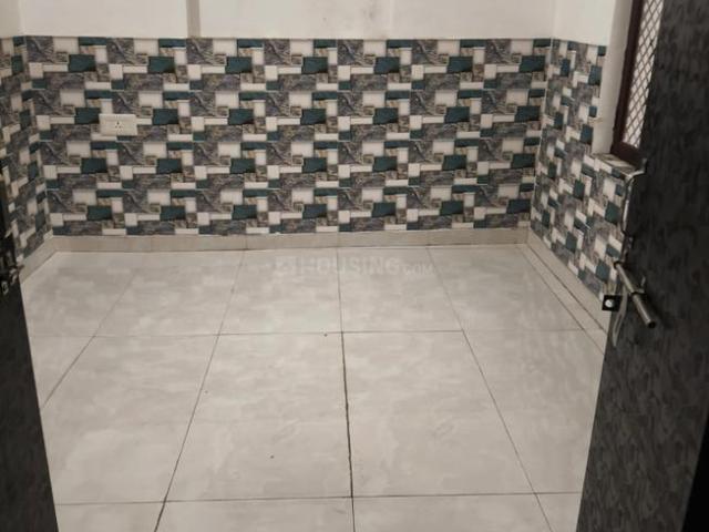1.5 BHK Independent House in Muradnagar for rent Ghaziabad. The reference number is 20618495