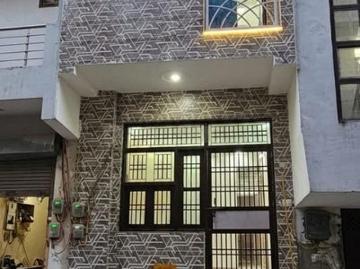 1 BHK Independent House in Hastsal for resale New Delhi. The reference number is 20514307