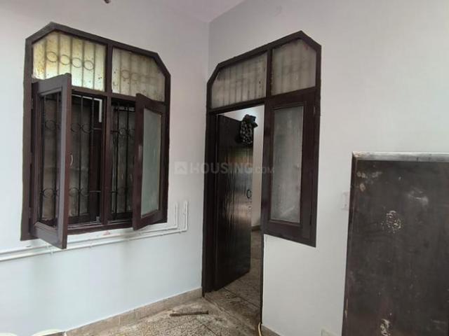 1.5 BHK Independent House in Alpha II for rent Greater Noida. The reference number is 21333655