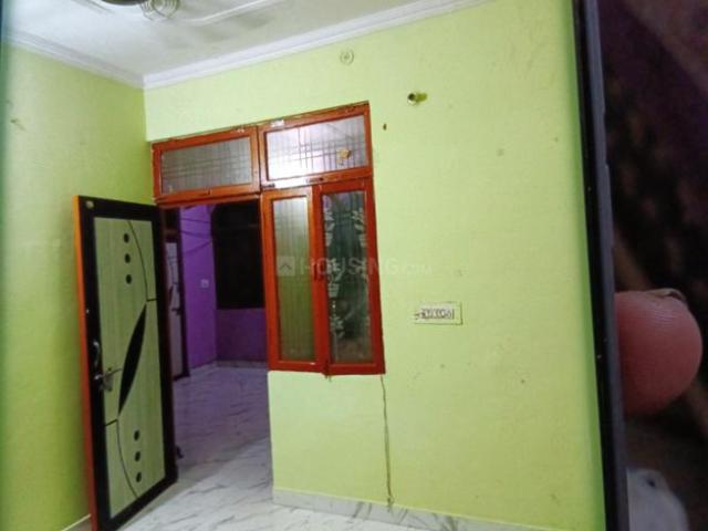 1.5 BHK Independent House in Bangla Bazar for rent Lucknow. The reference number is 20604903