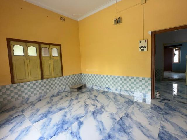 1.5 BHK Independent House in Barrackpore for rent Kolkata. The reference number is 21131742