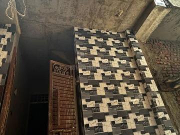 1 BHK Independent House in Hastsal for resale New Delhi. The reference number is 20505877