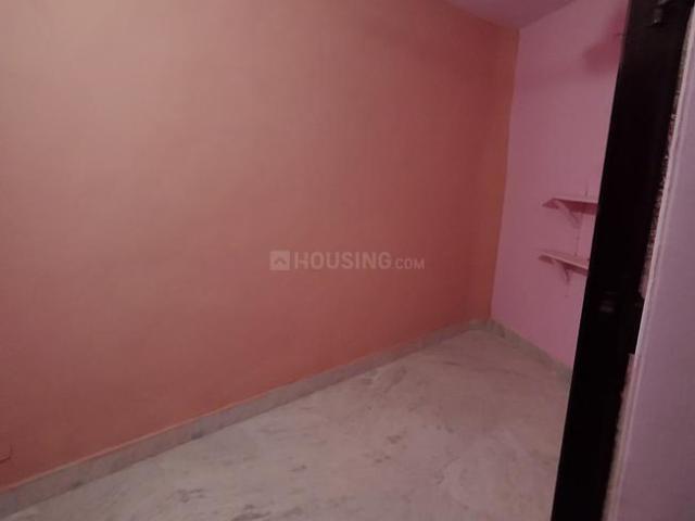 1.5 BHK Independent House in Dashrath Puri for rent New Delhi. The reference number is 20349317