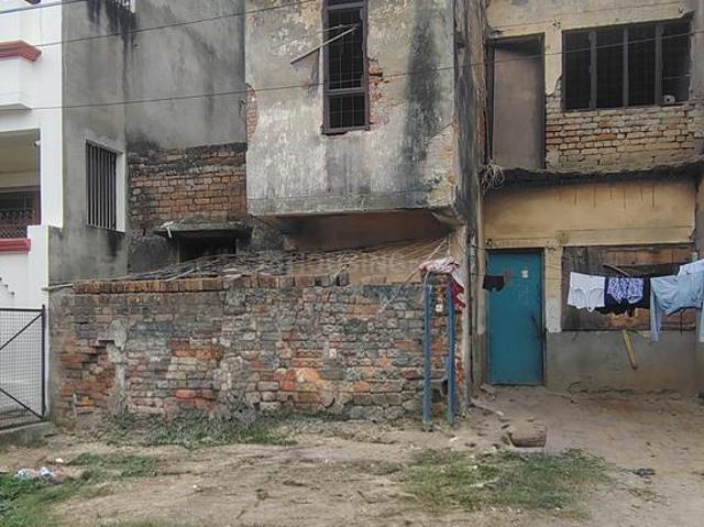 1.5 BHK Independent House in Gomti Nagar for resale Lucknow. The reference number is 20591764