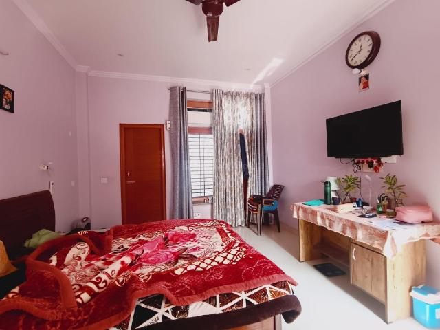 1.5 BHK Independent House in Sector 47 for rent Gurgaon. The reference number is 20742795