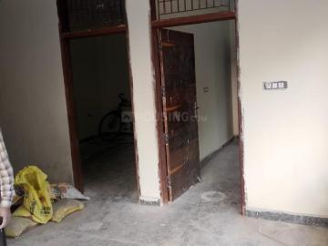1.5 BHK Independent House in Sector 63 A for rent Noida. The reference number is 19147767