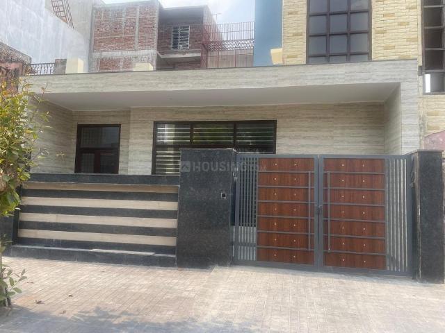 1.5 BHK Independent House in Sector MU 1 for resale Greater Noida. The reference number is 21311176
