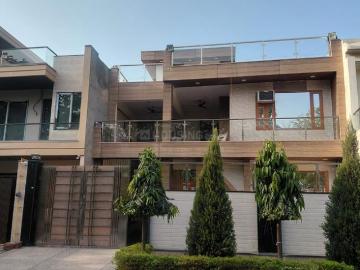 1.5 BHK Independent House in Sigma III for resale Greater Noida. The reference number is 19746037