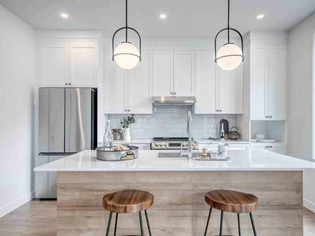 1,5 MOIS GRATUITS Maison de ville 5 1/2 1ER SEPT à louer La Présentation