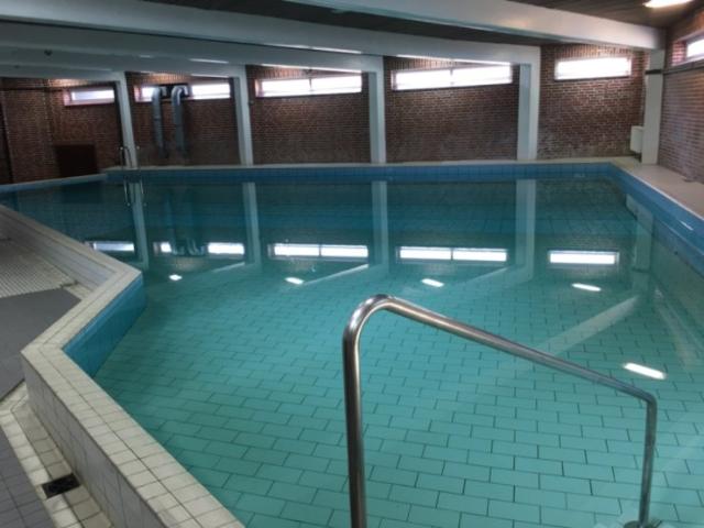 1,5 Zi. Whg möbliert mit Schwimmbad + Sauna, Balkon, EBK in Steilshoop, Hamburg