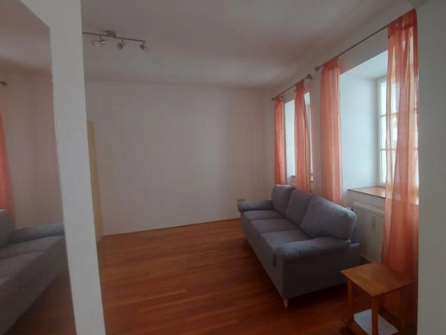 1,5 ZIMMER MIETWOHNUNG IM ZENTRUM VON KREMS