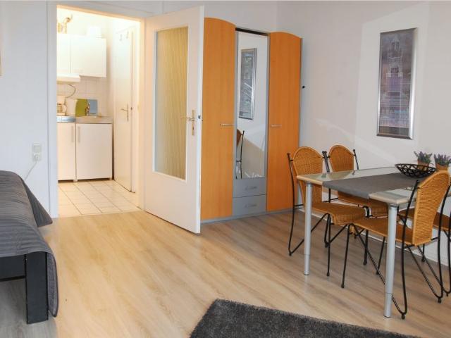 1.5 Zimmer in Düsseldorf