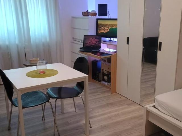 1.5 Zimmer, 16 m²