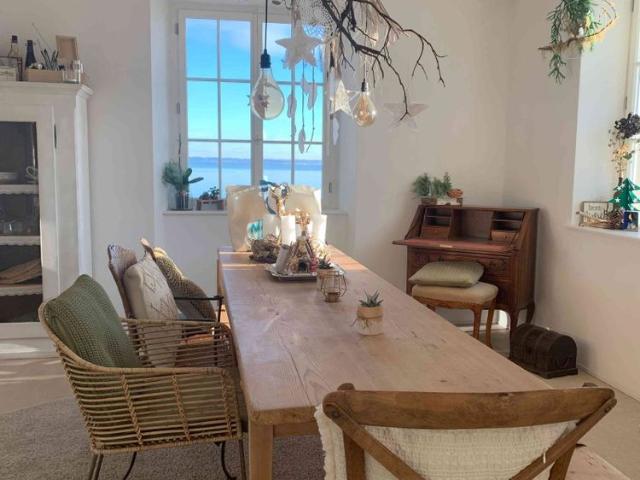 1.5 Zimmer, 100 m², 1. Stock