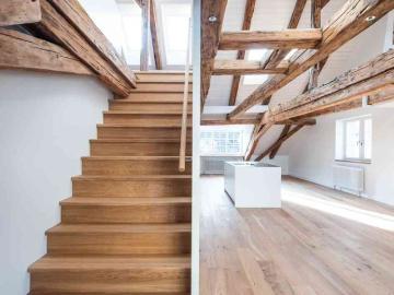 1.5 Zimmer, 100 m², 4. Stock