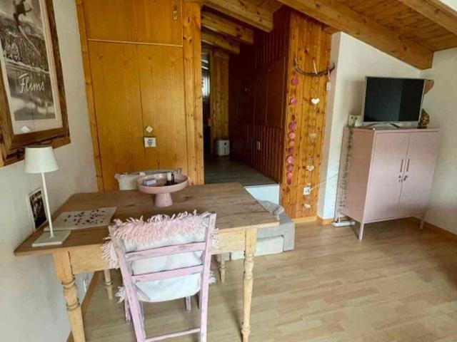 1.5 Zimmer, 25 m², 1. Stock