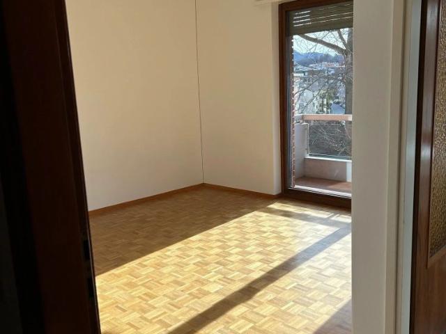 1.5 Zimmer, 27 m², 3. Stock