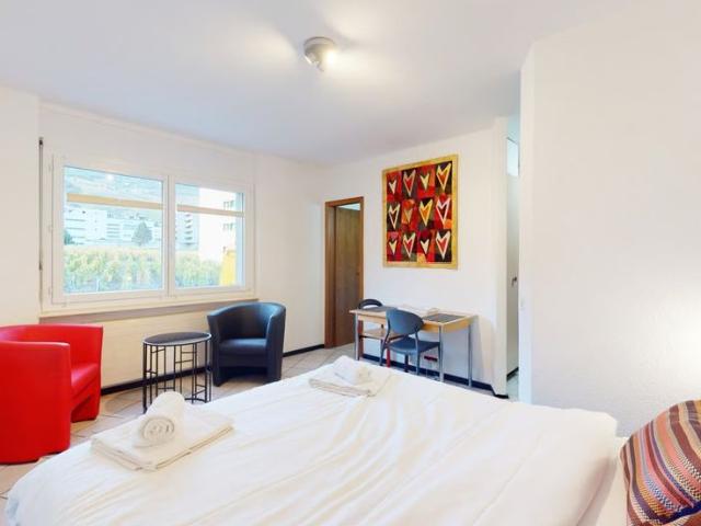 1.5 Zimmer, 27 m², EG
