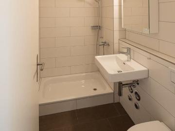 Karl Barth-Platz - Garten, Keller, Aufzug