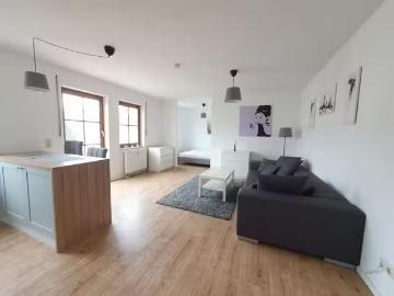1,5 Zimmer 39 m² 700 € Kaltmiete Wohnungen in Leegebruch