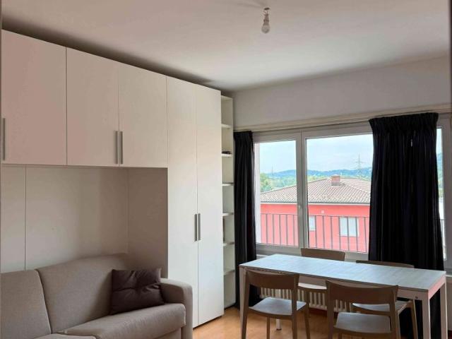 1.5 Zimmer, 30 m², 4. Stock