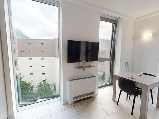 1.5 Zimmer, 32 m², 1. Stock