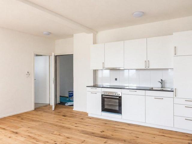 1.5 Zimmer, 32 m², 2. Stock