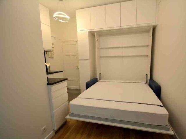 1.5 Zimmer, 33 m², 2. Stock
