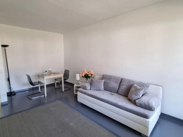 1.5 Zimmer, 45 m², 1. Stock