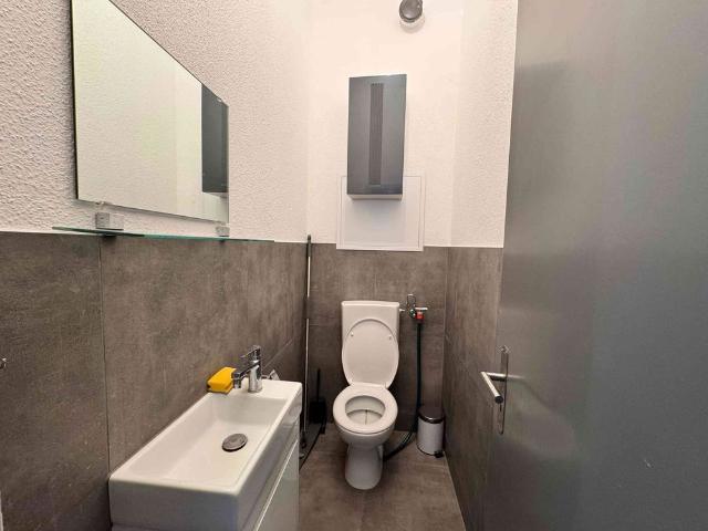 1.5 Zimmer, 67 m², EG