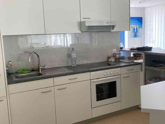 1.5 Zimmer, 77 m², 1. Stock