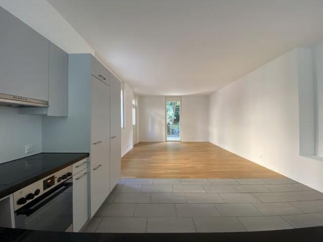 1.5 Zimmer, 79 m², EG