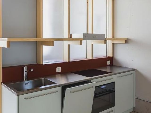 1.5 Zimmer, 70 m², EG